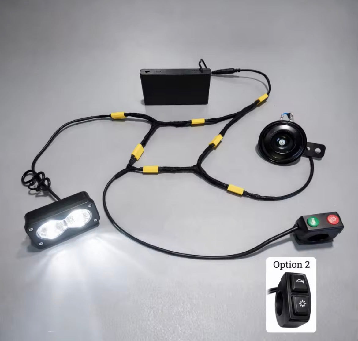 Battery powered baja light+ horn